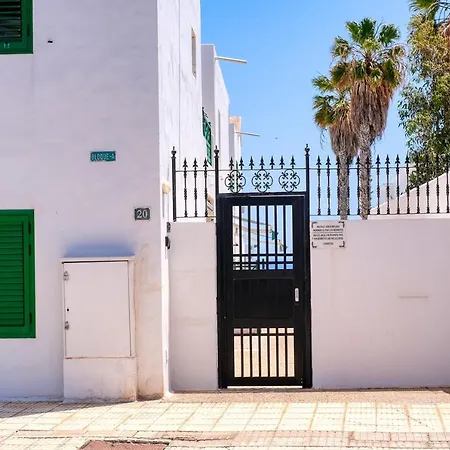 Princesa Teguise Vista Al Mar